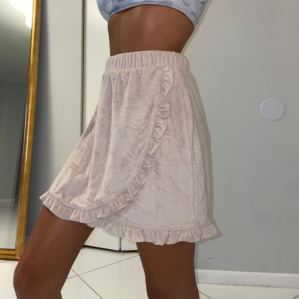 Macy’s perfect condition, soft-towel-like material, super cute skirt/cover up!